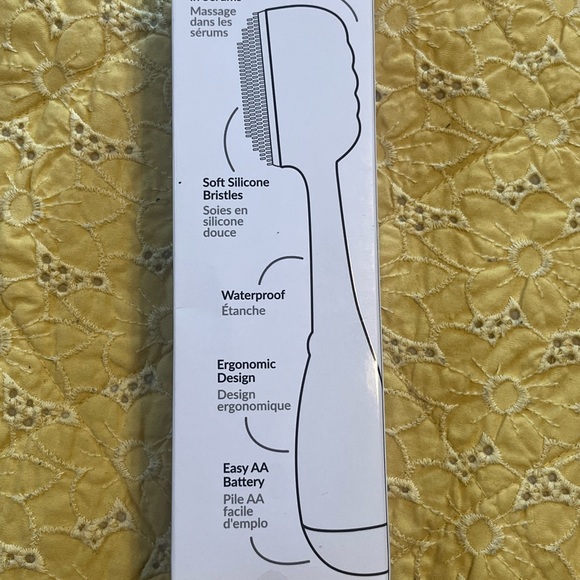 PMD Clean Smart Facial Cleansing Device - Picture 4 of 6